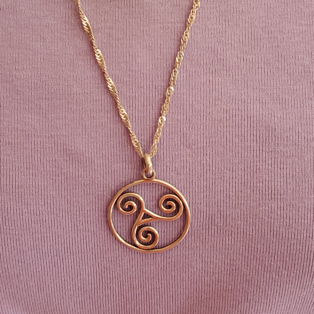 .925 sterling necklace with pendant